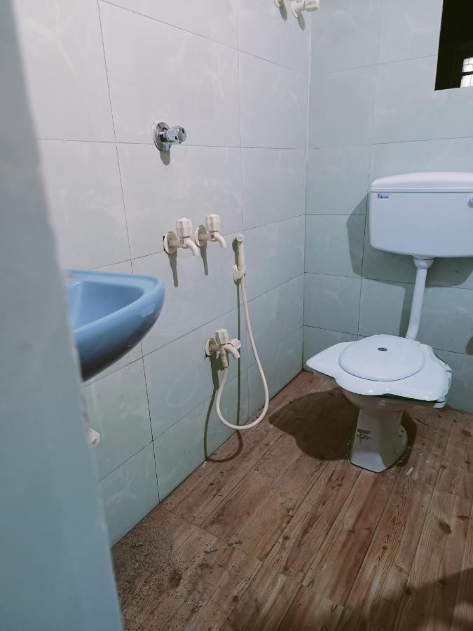 Terrace Garden & Unique 1 Bedroom Ac Rental Unit In Haldia Номер фото